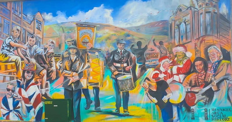 Belfast: Private Black Taxi Cab Political Murals Tour - Belfast: Private Black Taxi Cab Political Murals Tour