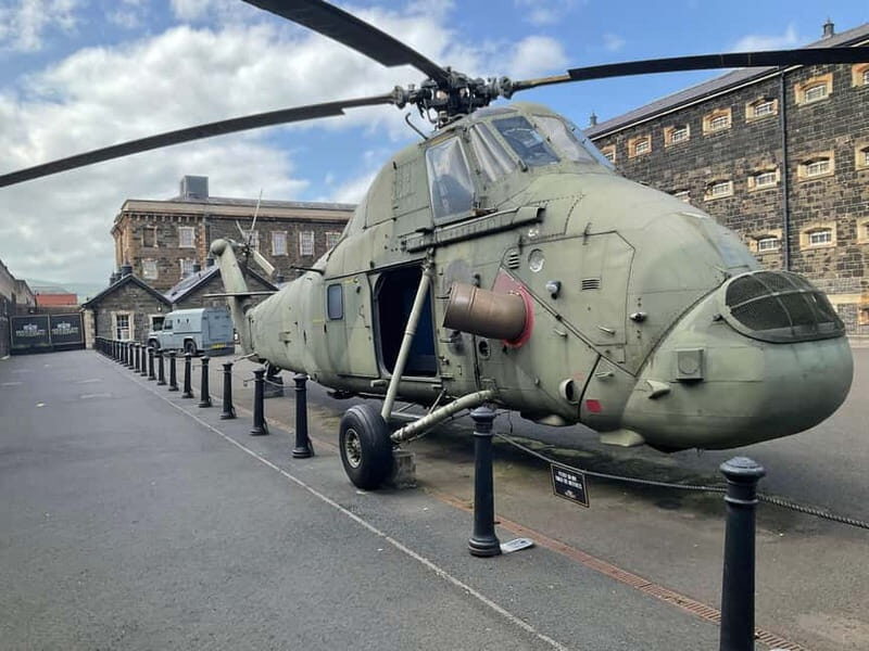 Belfast: Private Black Taxi Tour with Guide - FAQ