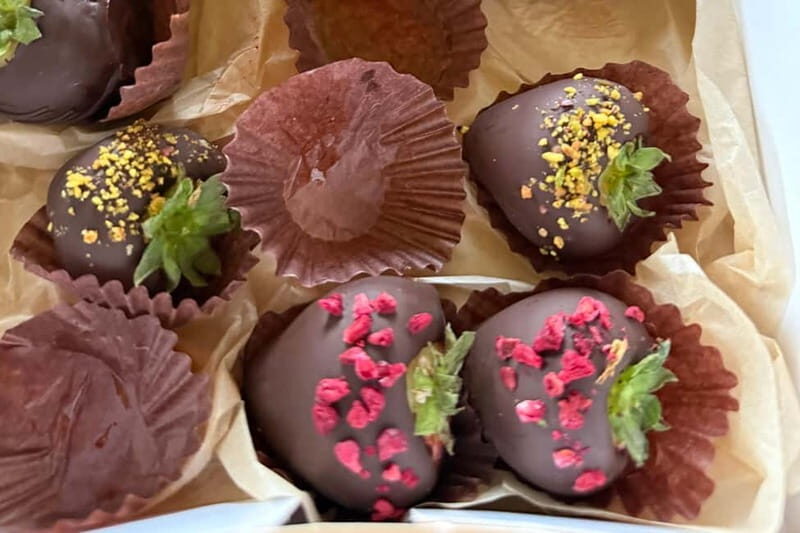 Belfast: Sir Thomas & Lady Dixon Park Walk & Alfresco Picnic - Exploring Belfast’s Hidden Gems: The Park and Its Heritage