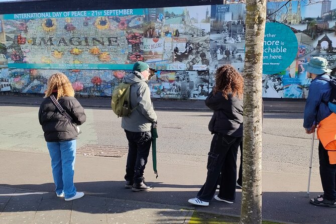 Belfast Troubles Tour: Walls and Bridges - What To Expect