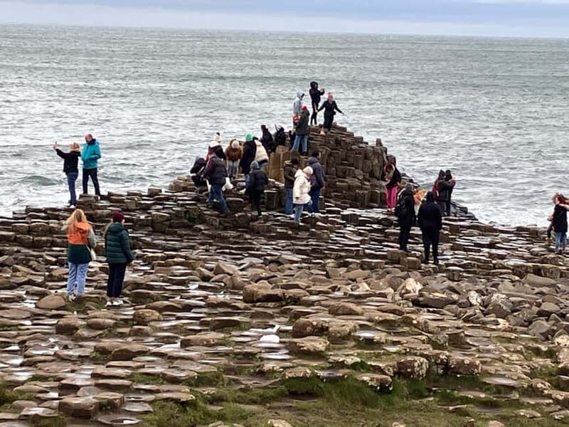 Belfast:Giant's Causeway private tour with accreditted guide - Why This Tour Works  