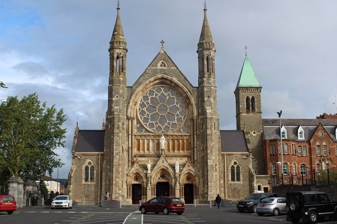 Belfasts Political Mural Taxi Tour - Tour Details