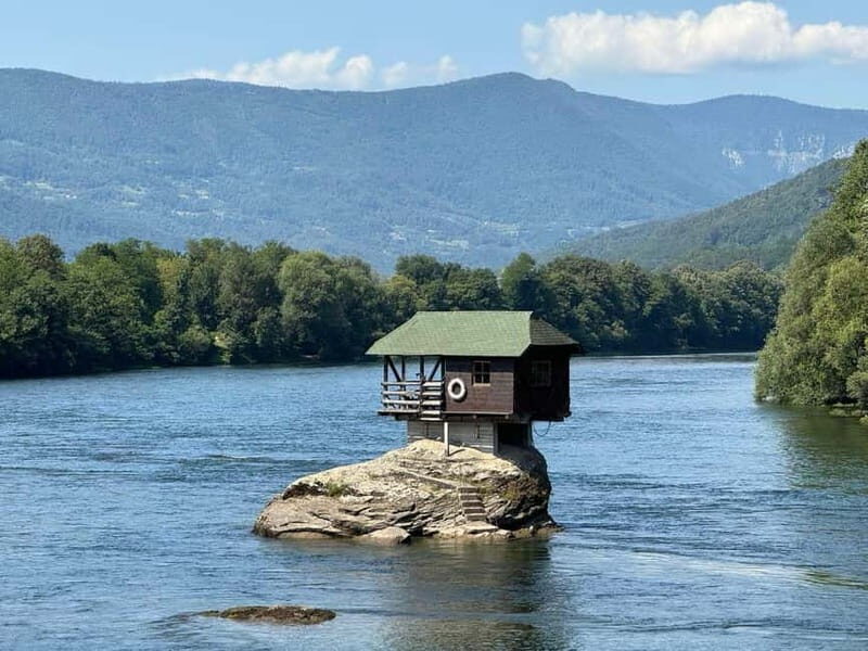 Belgrade: Best of West (Drina House, Drvengrad and Sargan 8) - Mokra Gora Wooden Village