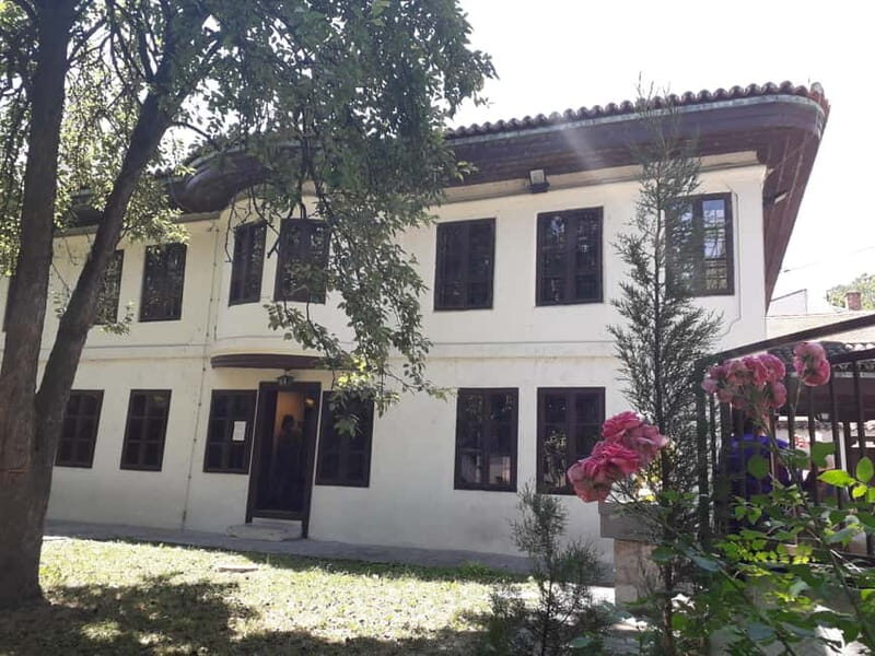 Belgrade: Guided Walking Tour - Practical Details: What You Need to Know