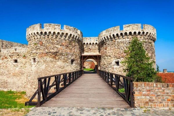 Belgrade : Must-See Attractions Private Walking Tour - Booking and Cancellation