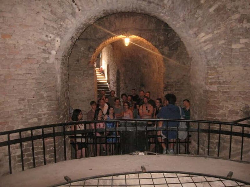 Belgrade: Underground Tour with Glass of Wine - Authentic Experiences & Reviews That Speak Volumes