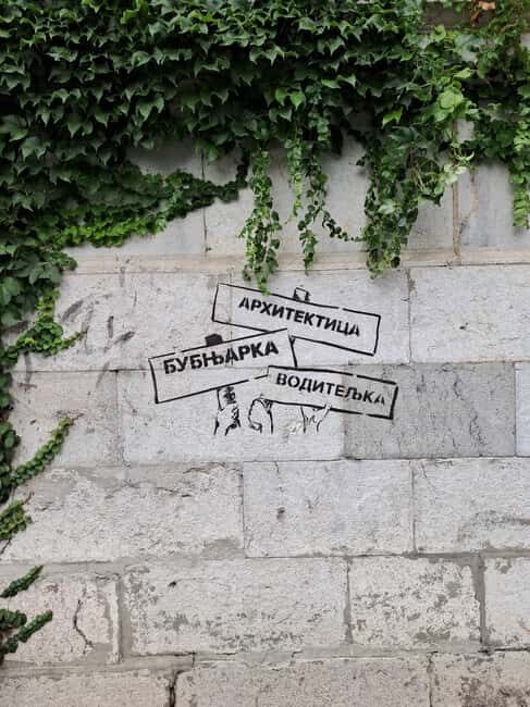 Belgrade: Women's Side of History Walking Tour with Coffee - Exploring the Hidden Gems