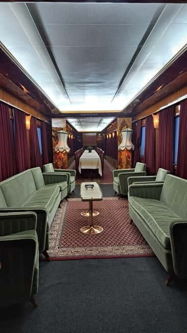 Belgrade:Tito's Blue train, House of Flowers, Retro Car Tour - House of Flowers: Tito’s Final Resting Place