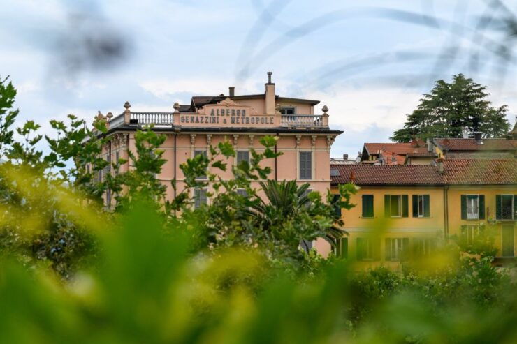 Bellagio: Self-Guided City Exploration Smartphone Game - Activity Details