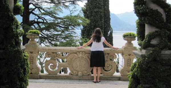Bellagio Walking Tour + Lunch + Villa Balbianello - Meeting Point