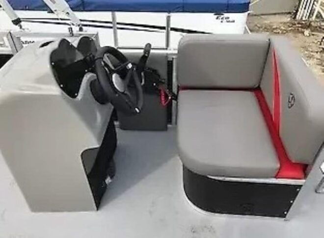 Belle River: Armada Eco 167 Black Pontoon Rental - Explore Lake St. Clair