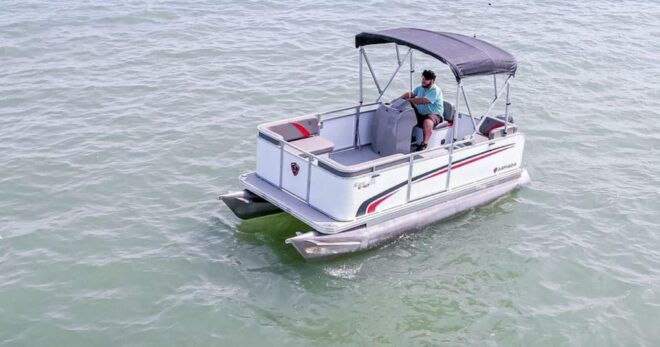 Belle River: Armada Eco 167 White Pontoon Rental - Safety and Equipment