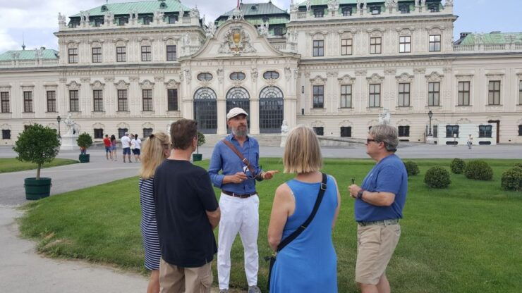 Belvedere: World-Class Art & Aristocratic Utopias Tour - Explore the Upper Belvedere