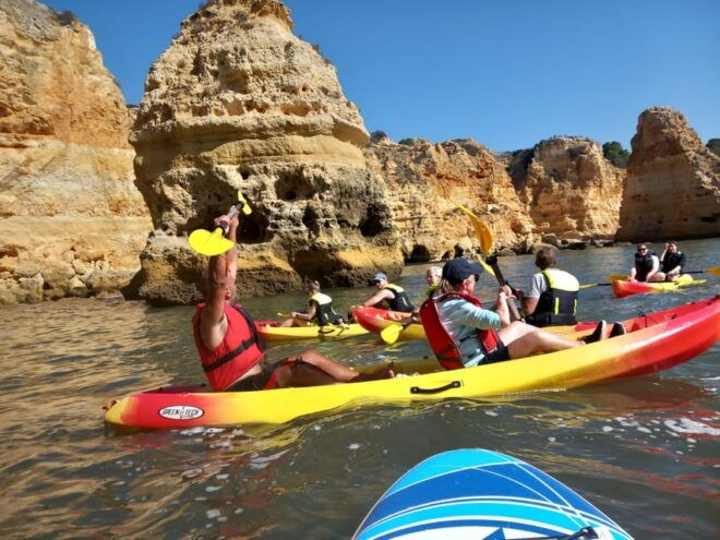 Benagil Beach: Kayak Rental With Safety Gear - Meeting Point Details