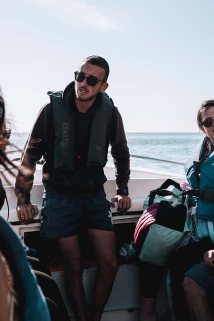 Benagil: Exclusive Private Boat Tour to the Caves with Swim - Good To Know