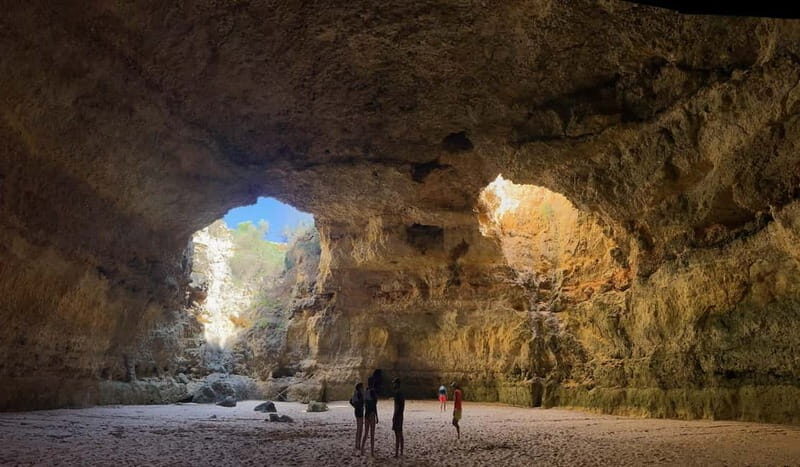 Benagil Kayak Tour: Benagil, Marinha and Albandeira Caves - Good To Know