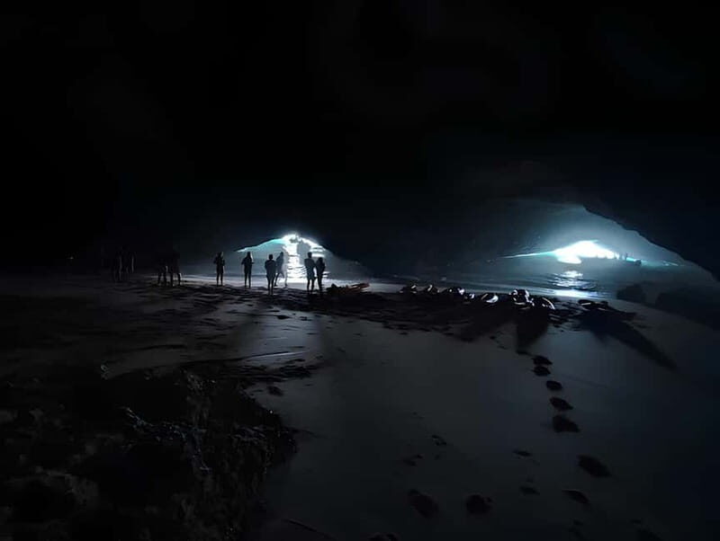 Benagil: Kayak Tour to Benagil Caves  Small Group - FAQ