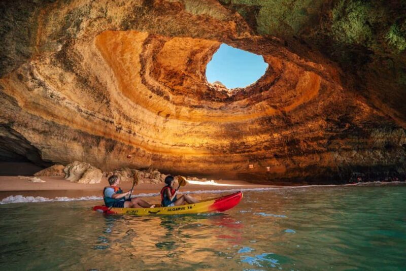 Benagil: Kayaking Tour to the Benagil Cave (Free Shower) - The Itinerary: What to Expect During Your Kayaking Adventure