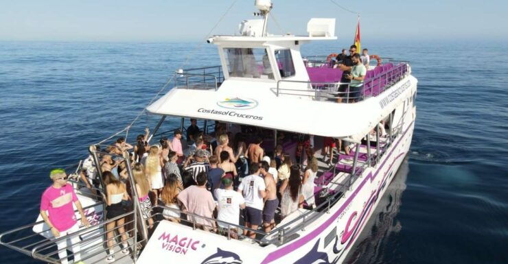 Benalmadena: Boat Party With a Drink - Experience and Activities