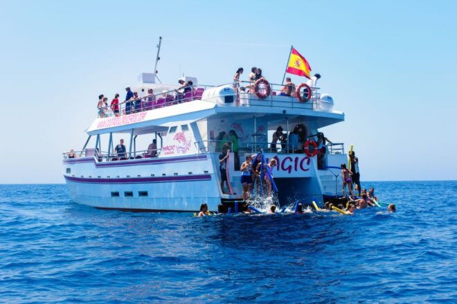 Benalmadena: Dolphin Watching Boat Tour - Booking Details