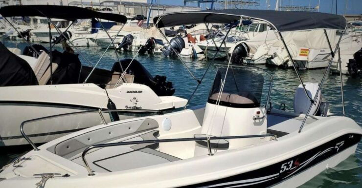 Benalmádena: You Are the Captain Without Certification - Experience Details