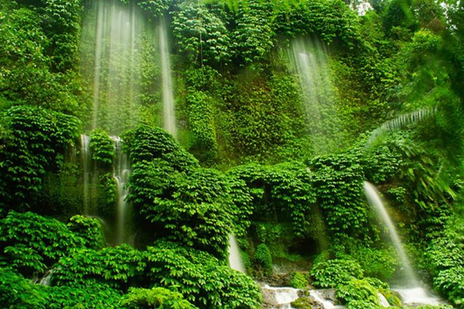 Benang Stokel and Kelambu Waterfall Tour - Lombok Private Tour - Tour Highlights
