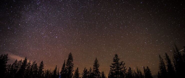 Bend: Starlight Cave Walking Tour With Dessert and a Drink - Tour Duration and Guide Information