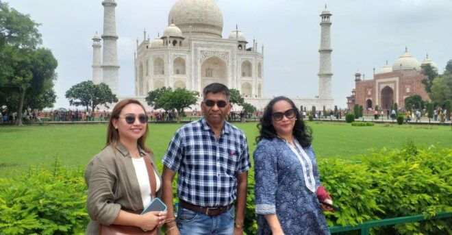 Bengaluru Agra Same Day Trip by Return Flights With Lunch - Day Itinerary