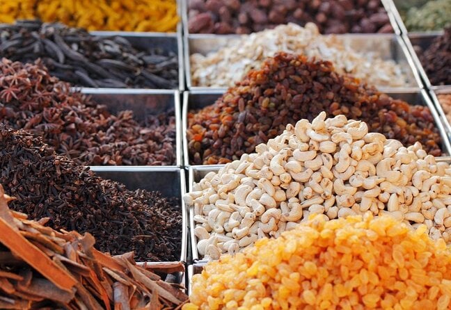 Bengaluru Pete City Market Half-Day Walking Tour - Tour Highlights