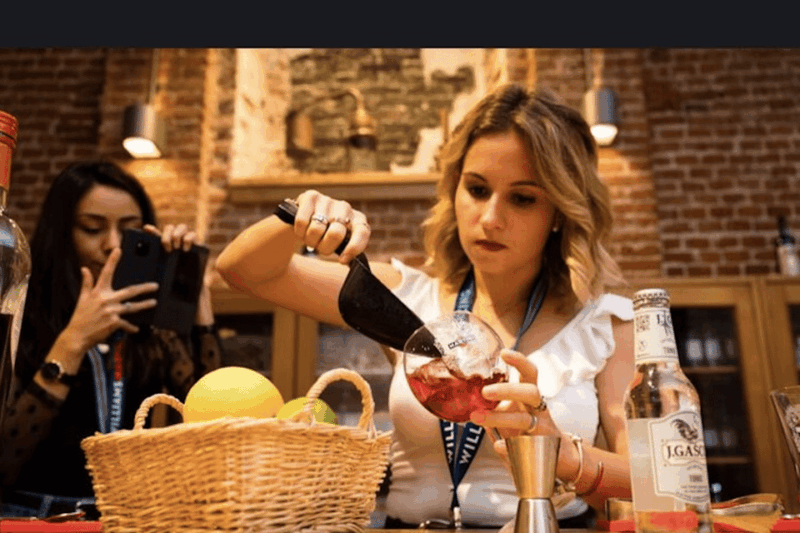 Benidorm: 1-Hour Private Tipsy Cocktail Masterclass - Good To Know