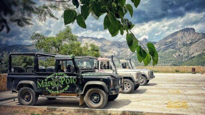 Benidorm: Aitana Mountains Guided Half-Day Jeep Trip - Language Options and Pickup