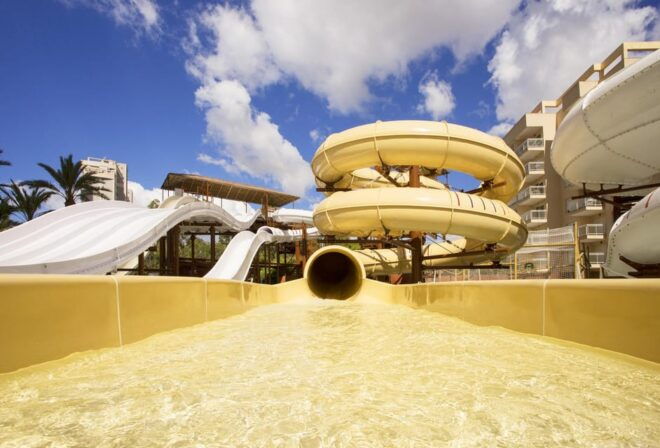 Benidorm: Magic Tropical Splash Day Pass - Dining Experiences