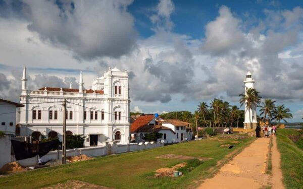 Bentota & Galle Day Tour From Colombo by Car / Van - Frequently Asked Questions