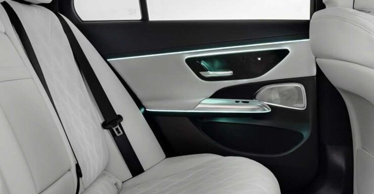 Benz E Class From Mohammedv Airport to Your Hotel Casablanca - Experience With Multilingual Professional Chauffeurs