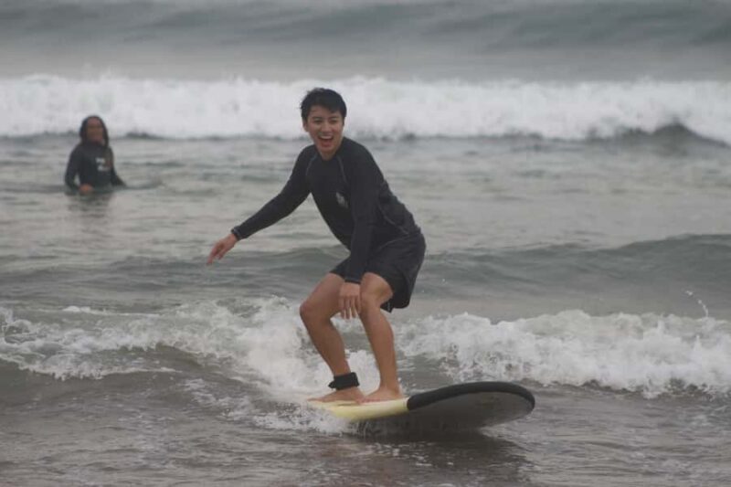 Berawa: Surf Lesson with Local Guide and Equipment - An Authentic Surfing Introduction in Berawa