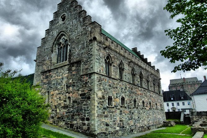 Bergen by Car Private Tour With Local Food Tasting - Pricing and Guarantee
