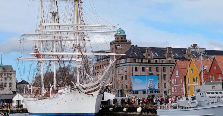 Bergen Discovery by Car - Customizable Itinerary Options Available