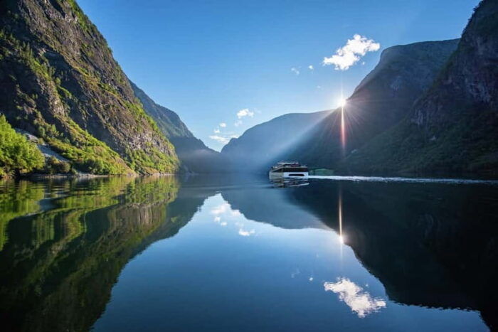 Bergen: Flam Railway, Stegastein and Fjord Cruise Day Tour - Final Word