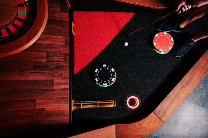 Bergen: High-Tech Minigolf in Top Bergen Activity Bar! - Good To Know