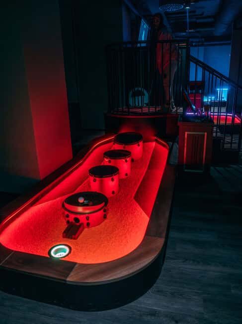 Bergen: High-Tech Minigolf in Top Bergen Activity Bar! - What is Alltid Opplett?