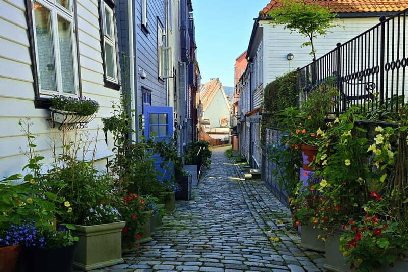 Bergen Like a Local: Culture, Views, and the Stave Church - Good To Know