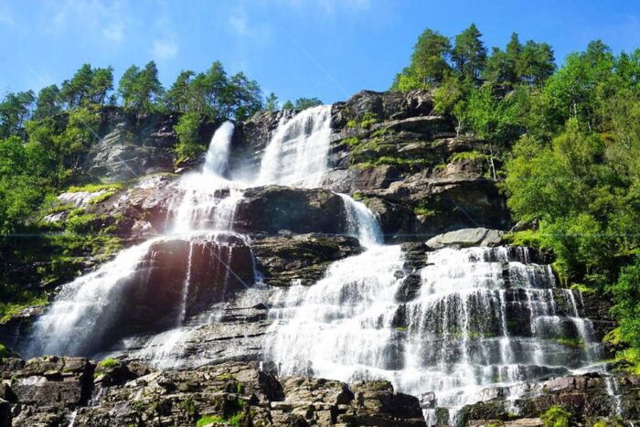 Bergen: Nærøyfjord Cruise & Flåm Railway Day Trip to Oslo - FAQ