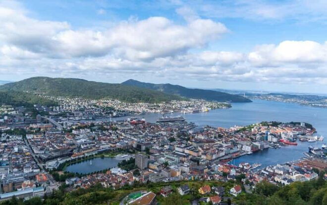 Bergen Private Guided City Tour - Highlights and Attractions