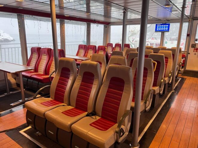 Bergen: Sightseeing Walking Tour With Ferry Ride - Guided Tour Experience