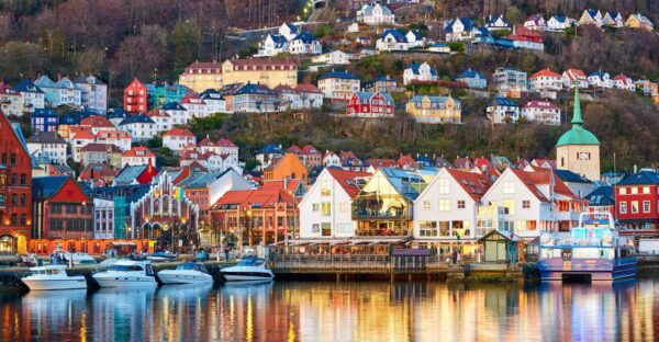 Bergen: Sightseeing Walking Tour With Ferry Ride - Local Lore and Insights