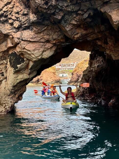Berlenga Island: Kayak Tour and Glass-bottom Boat Trip - Discovering Berlenga Island: An Adventure Packed with Nature and History
