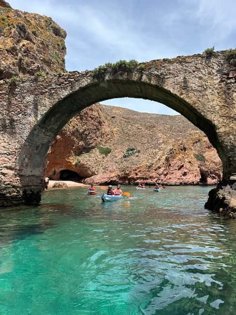 Berlenga Island: Kayak Tour and Glass-bottom Boat Trip - FAQ