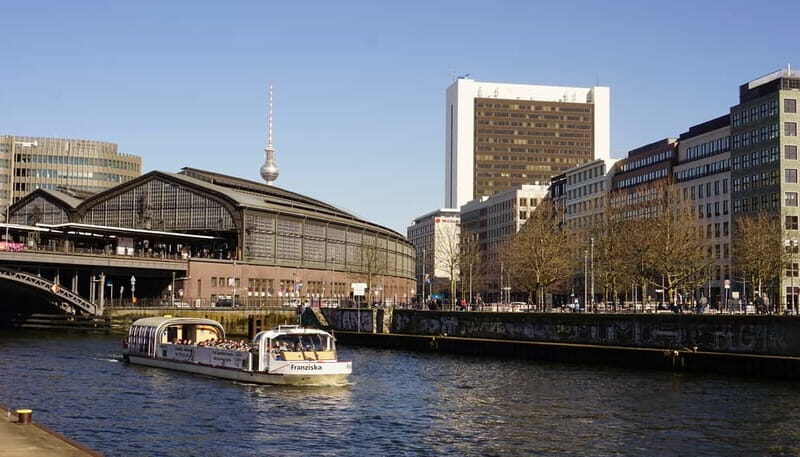 Berlin: 1-Hour Boat Tour with Bilingual Guide (Ger/Eng) - FAQ