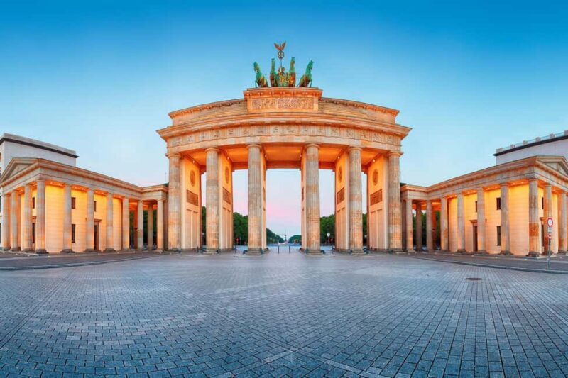 Berlin 10H Private Customized Day Tour with Driver - A Truly Customized Way to Discover Berlin