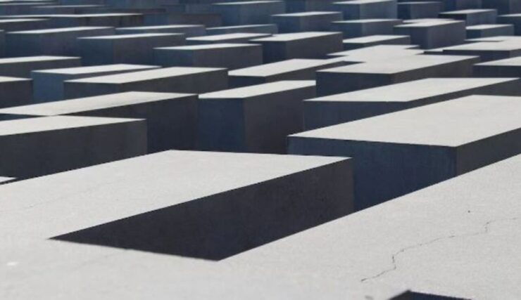 Berlin: 2-Hour Guided Walking Tour - Booking and Logistics Details